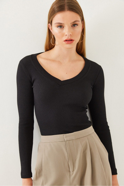 Kadın V Yaka Uzun Kollu Kaşkorse Bluz 2412 60351049 Kadın V Yaka Uzun Kollu Kaşkorse Bluz 2412 60351049