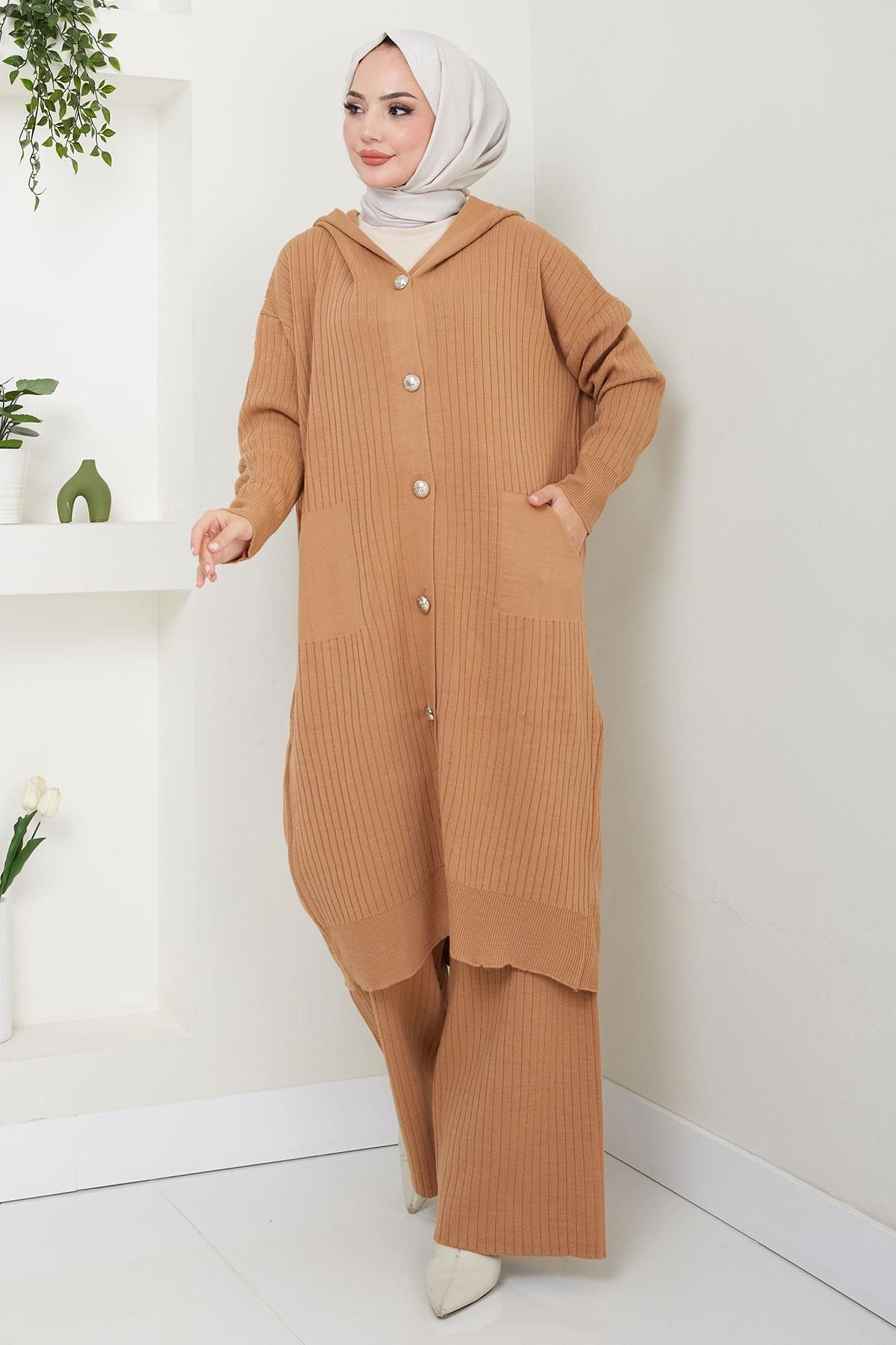Kapüşonlu Hırka Pantolon Triko İkili Takım Camel HM2572 Kapüşonlu Hırka Pantolon Triko İkili Takım Camel HM2572