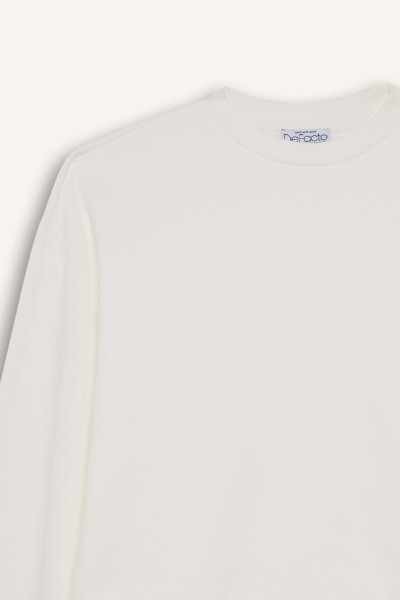 Regular Fit Bisiklet Yaka Kalın Basic Düz Beyaz Sweatshirt D6645ax24wn Regular Fit Bisiklet Yaka Kalın Basic Düz Beyaz Sweatshirt D6645ax24wn