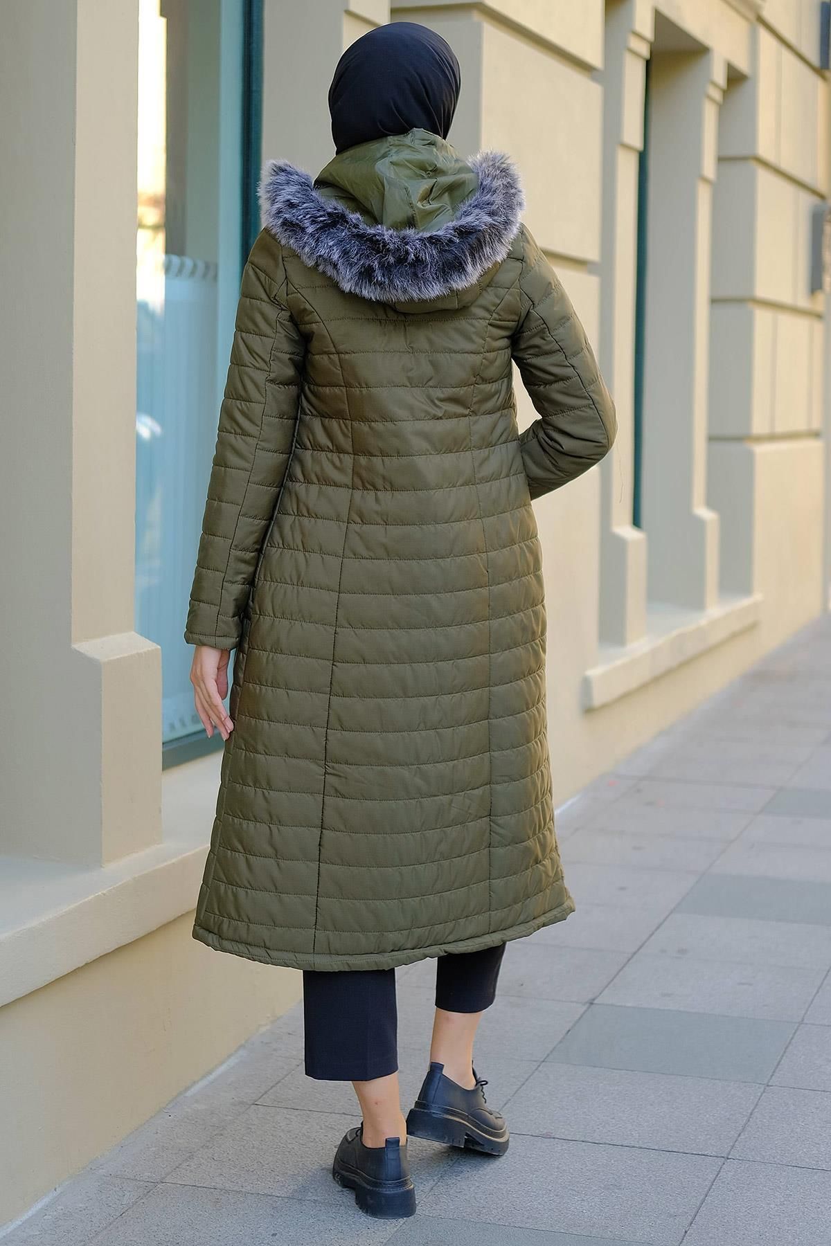 Kapitone Mont Haki HM2281 Kapitone Mont Haki HM2281