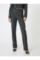 Slim Fit Standart Bel Kumaş Pantolon Slim Fit Standart Bel Kumaş Pantolon