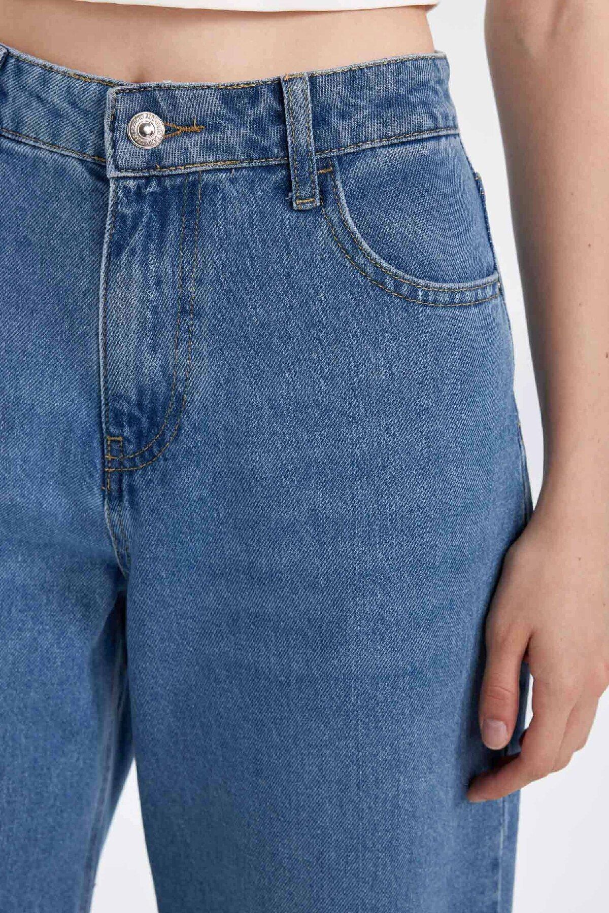 Wide Leg Yüksek Bel Uzun Jean Yıkamalı Pantolon D8102AX24AU Wide Leg Yüksek Bel Uzun Jean Yıkamalı Pantolon D8102AX24AU