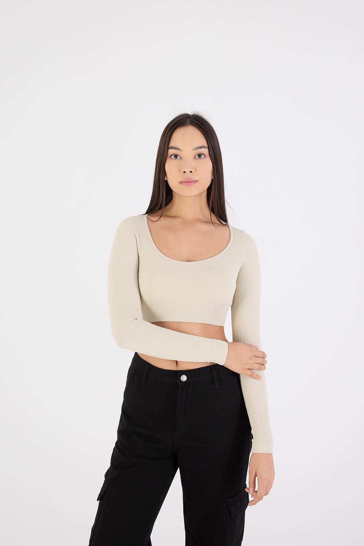 Yuvarlak Yaka Uzun Kol Seamless Crop Bluz B0361-k2k3