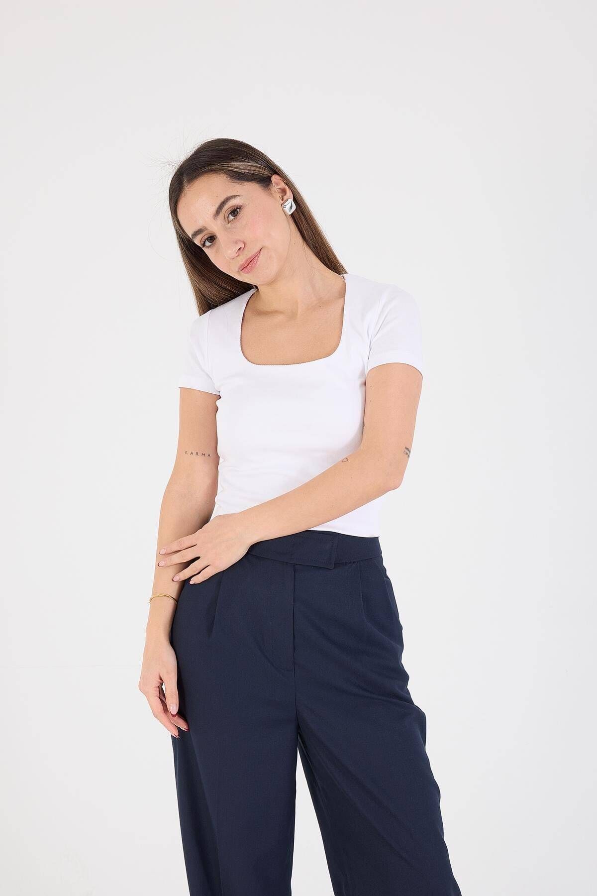U Yaka Kısa Kollu Basic Bluz P3872-t9 U Yaka Kısa Kollu Basic Bluz P3872-t9