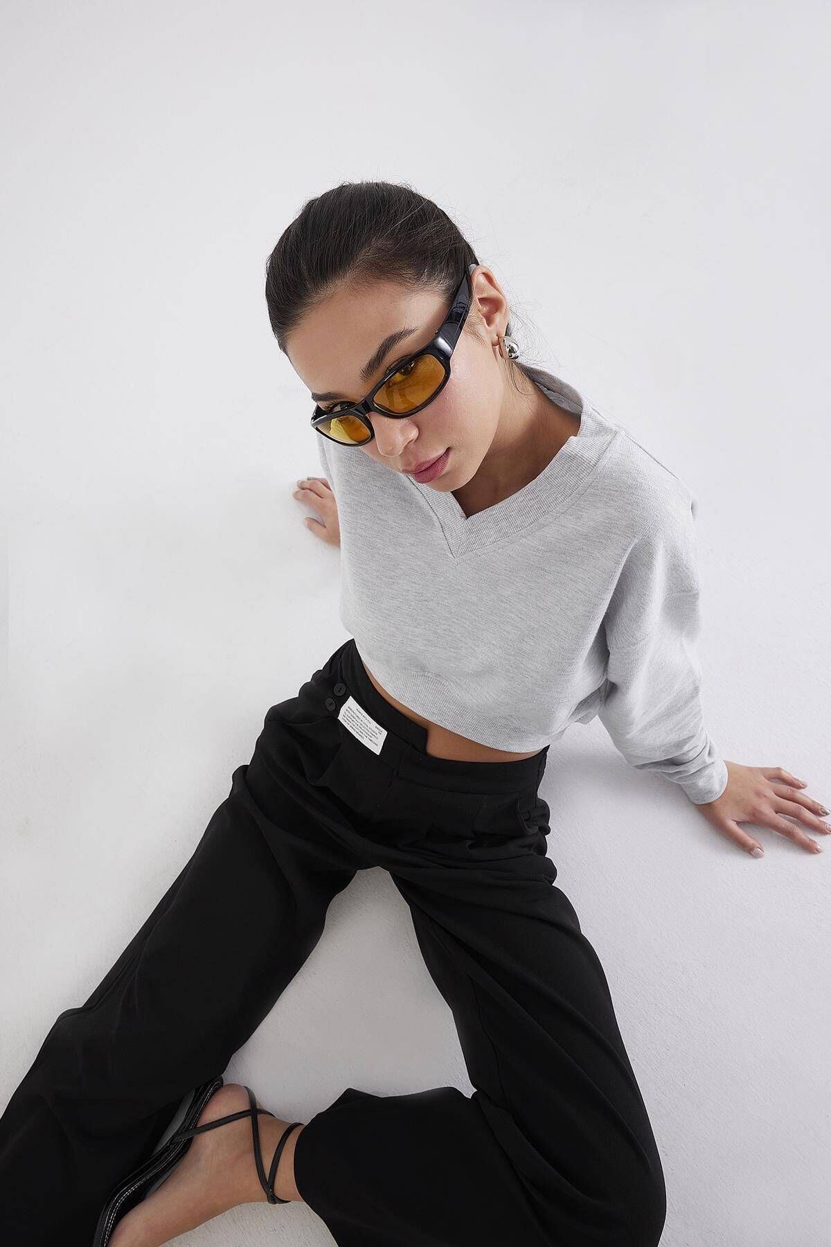 V Yaka Crop Sweatshirt S1494-i2