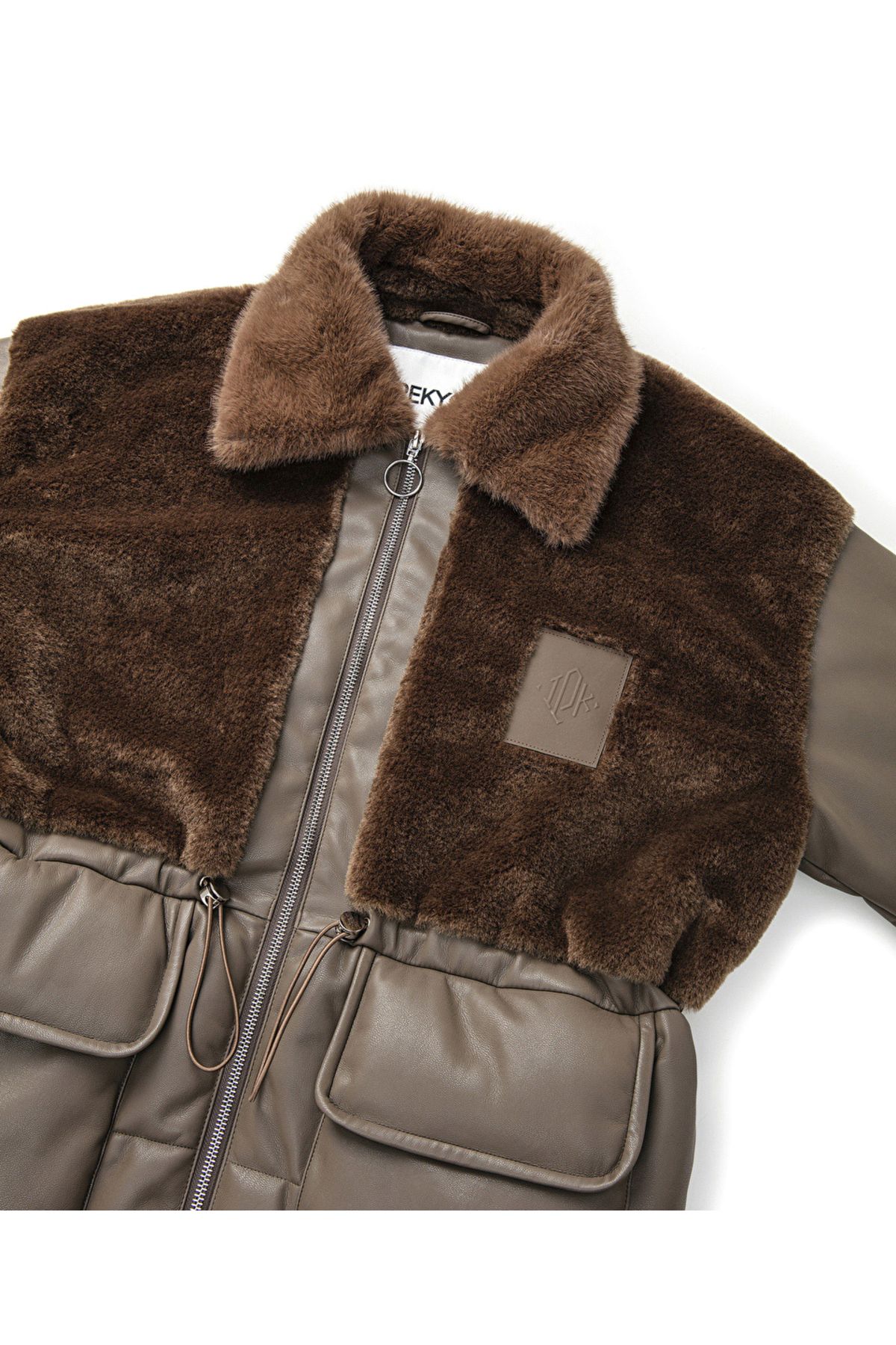 Kapitone mix mont Kapitone mix mont