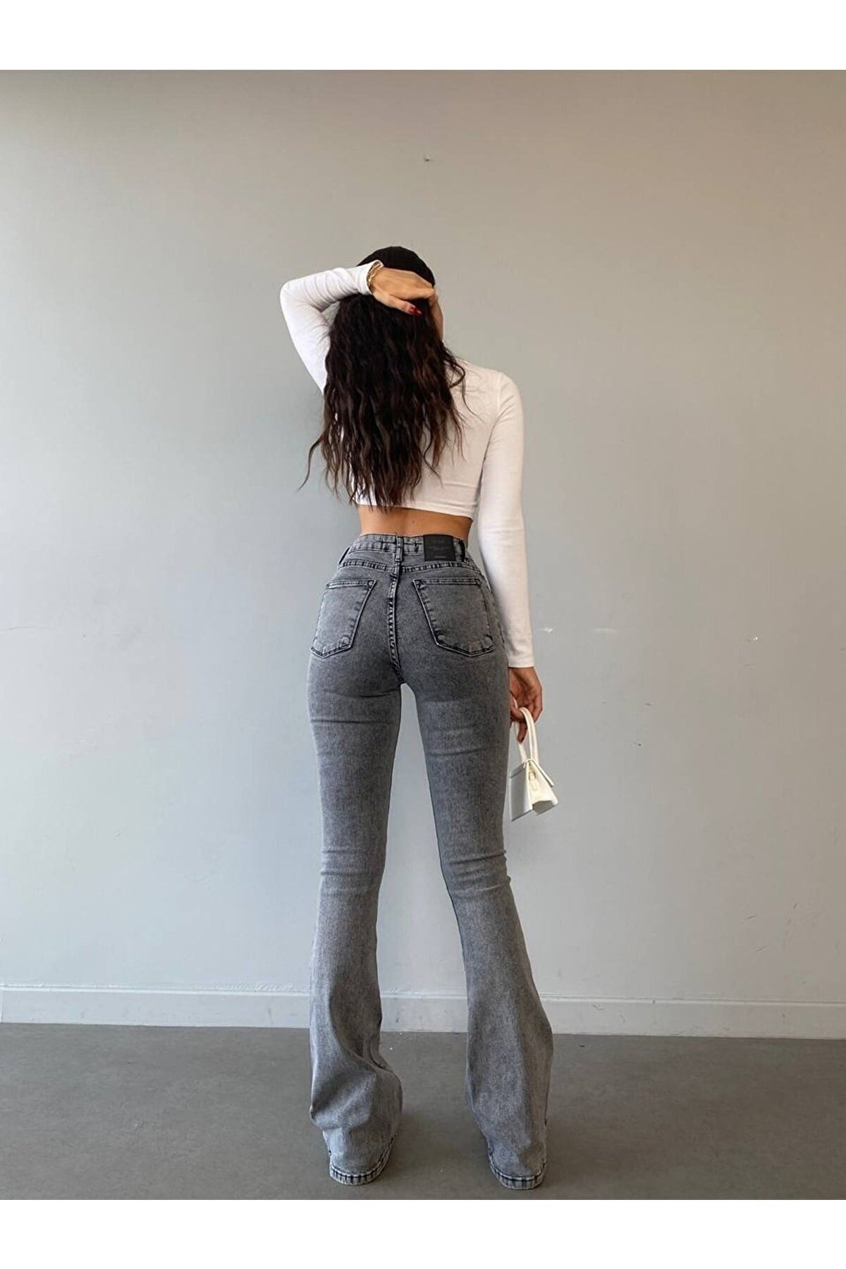 Yakamoz  Ispanyol Paça Likralı Kot Pantolon Yüksek Bel Flare Jeans Toparlayıcı  Extra Rahat Yakamoz  Ispanyol Paça Likralı Kot Pantolon Yüksek Bel Flare Jeans Toparlayıcı  Extra Rahat