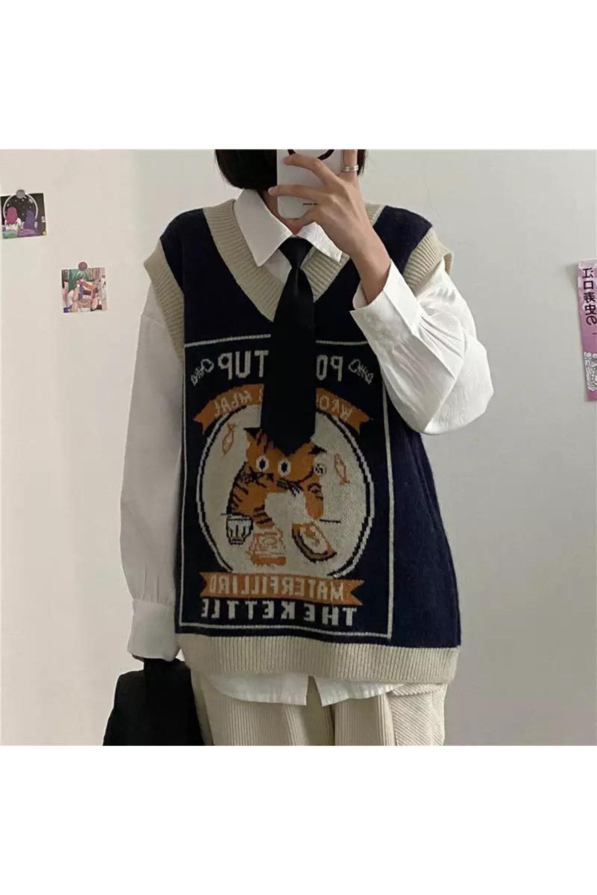 Oldschool College Pouritup Oversize V Yaka Süveter Oldschool College Pouritup Oversize V Yaka Süveter