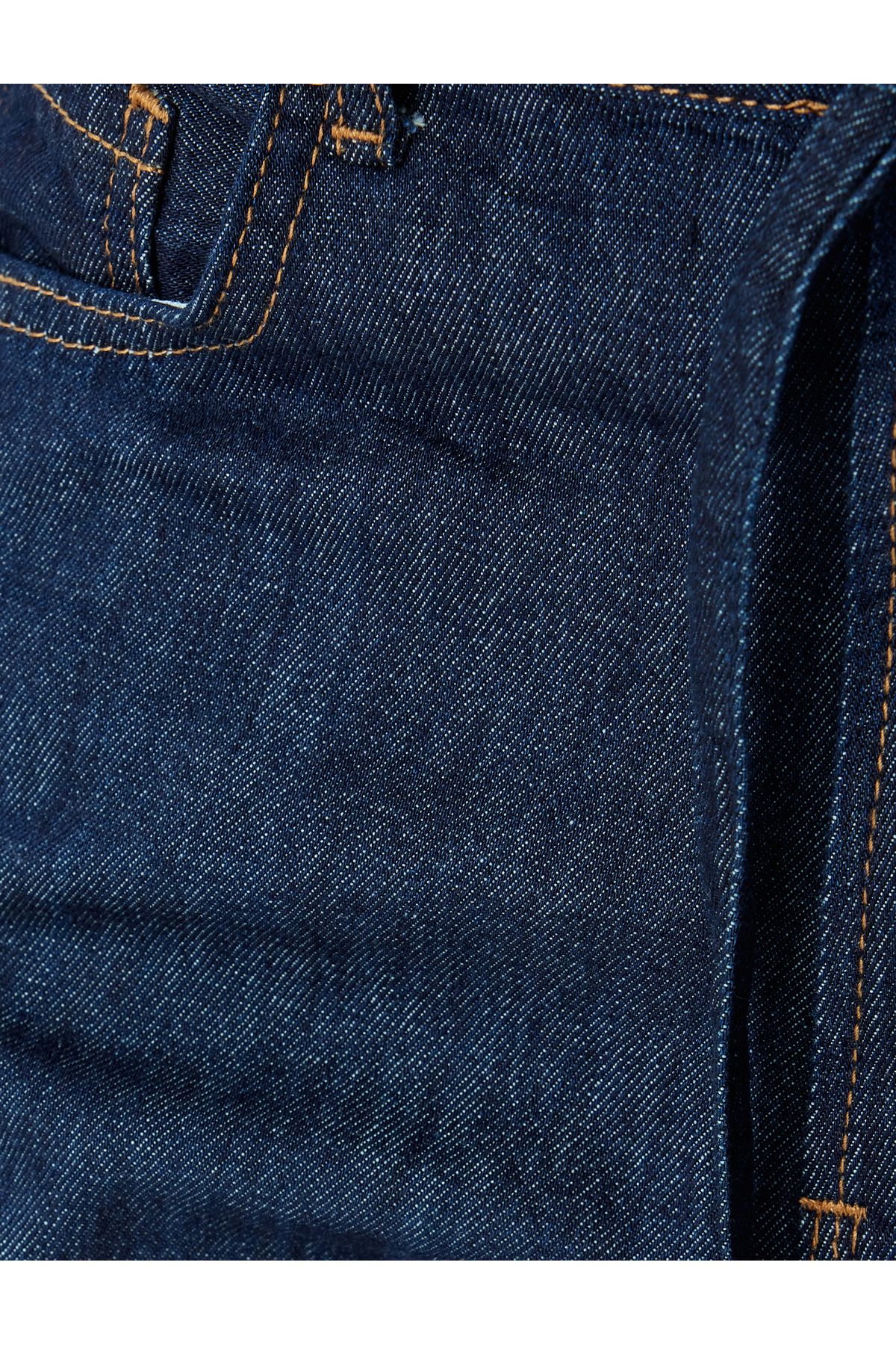 Oversize Kot Pantolon Kemer Detaylı Cepli Bol Paça - Balon Fit Jean Oversize Kot Pantolon Kemer Detaylı Cepli Bol Paça - Balon Fit Jean