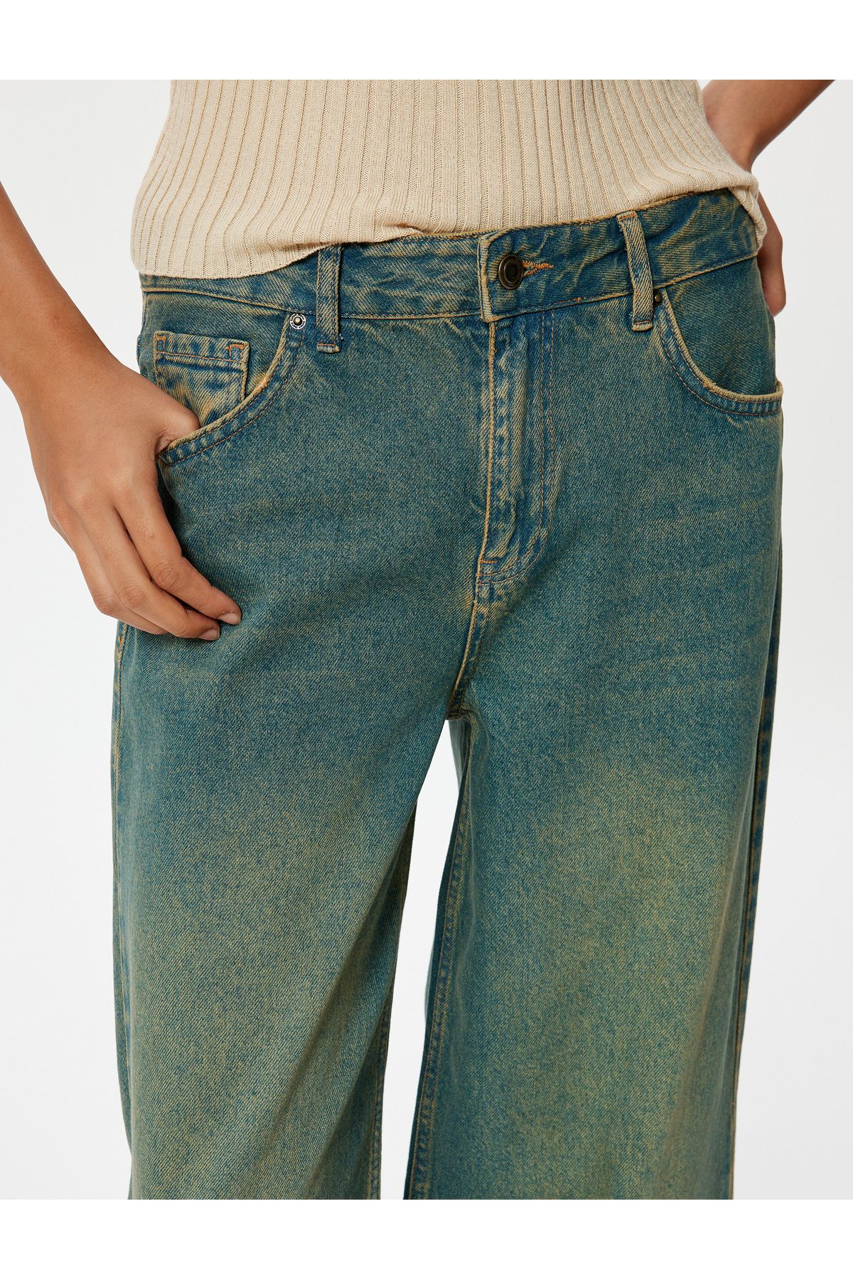 Standart Bel Bol Kalıp Düz Paça Cepli Pamuklu Kot Pantolon - Loose Straight Fit Jean Standart Bel Bol Kalıp Düz Paça Cepli Pamuklu Kot Pantolon - Loose Straight Fit Jean