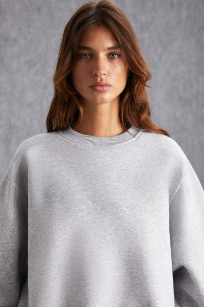 Vaneltına Kadın Içi Polarlı 3 Iplik Organik Pamuk Oversize Basic Bisiklet Yaka Grimelanj Sweatshirt Vaneltına Kadın Içi Polarlı 3 Iplik Organik Pamuk Oversize Basic Bisiklet Yaka Grimelanj Sweatshirt