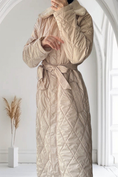 Kapitone Kışlık Yakası Kürklü Tam Boy Uzun Pardesü Mont Kaban Kapitone Kışlık Yakası Kürklü Tam Boy Uzun Pardesü Mont Kaban