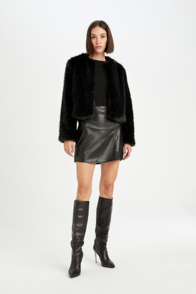 Regular Fit Suni Kürk Siyah Ceket D3709AX24WN Regular Fit Suni Kürk Siyah Ceket D3709AX24WN