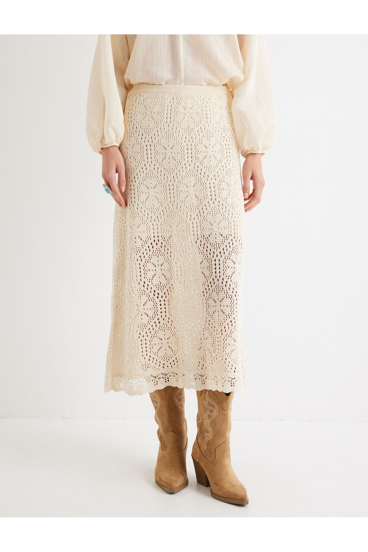 Midi Boy Triko Etek Ajurlu Floral Standart Bel Midi Boy Triko Etek Ajurlu Floral Standart Bel