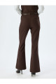 Slim Fit Cepli Kemerli İspanyol Paça Kumaş Pantolon Slim Fit Cepli Kemerli İspanyol Paça Kumaş Pantolon