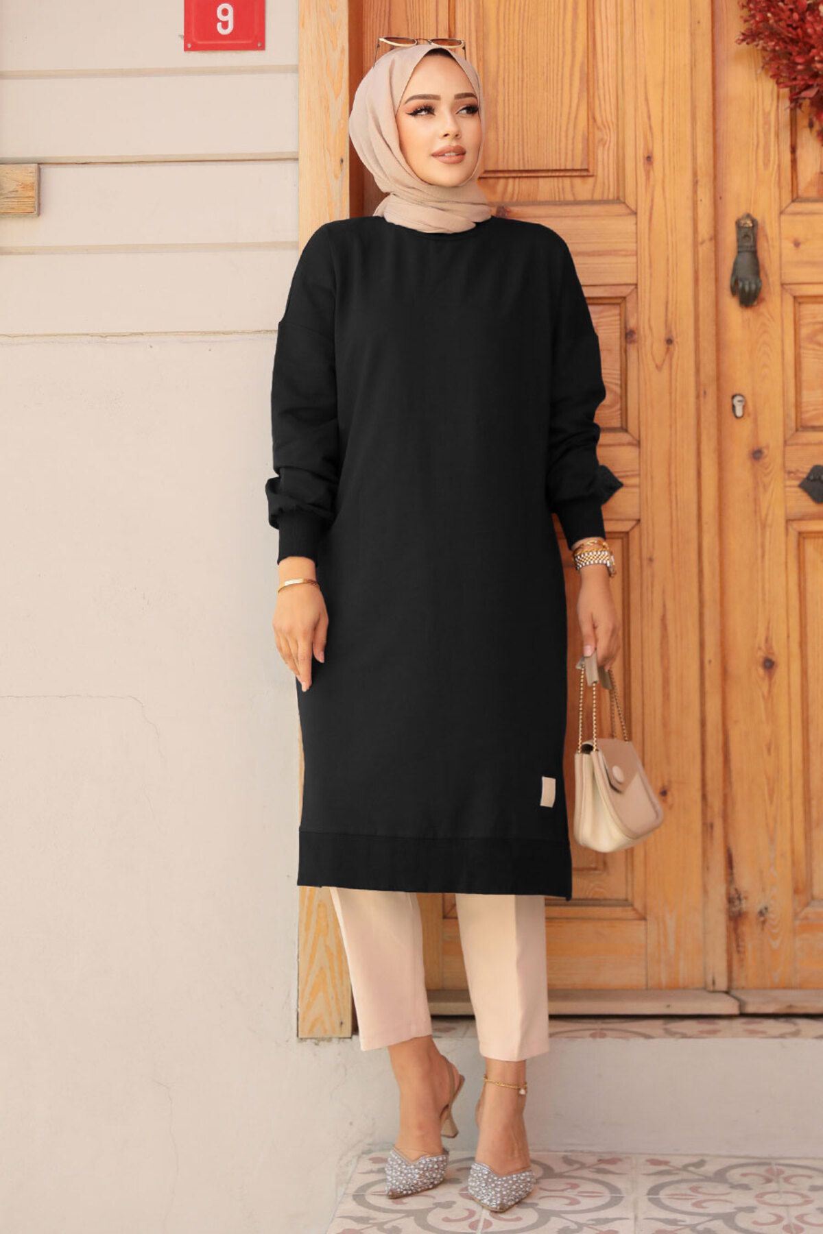 Siyah Tesettür Tunik 30645S Siyah Tesettür Tunik 30645S