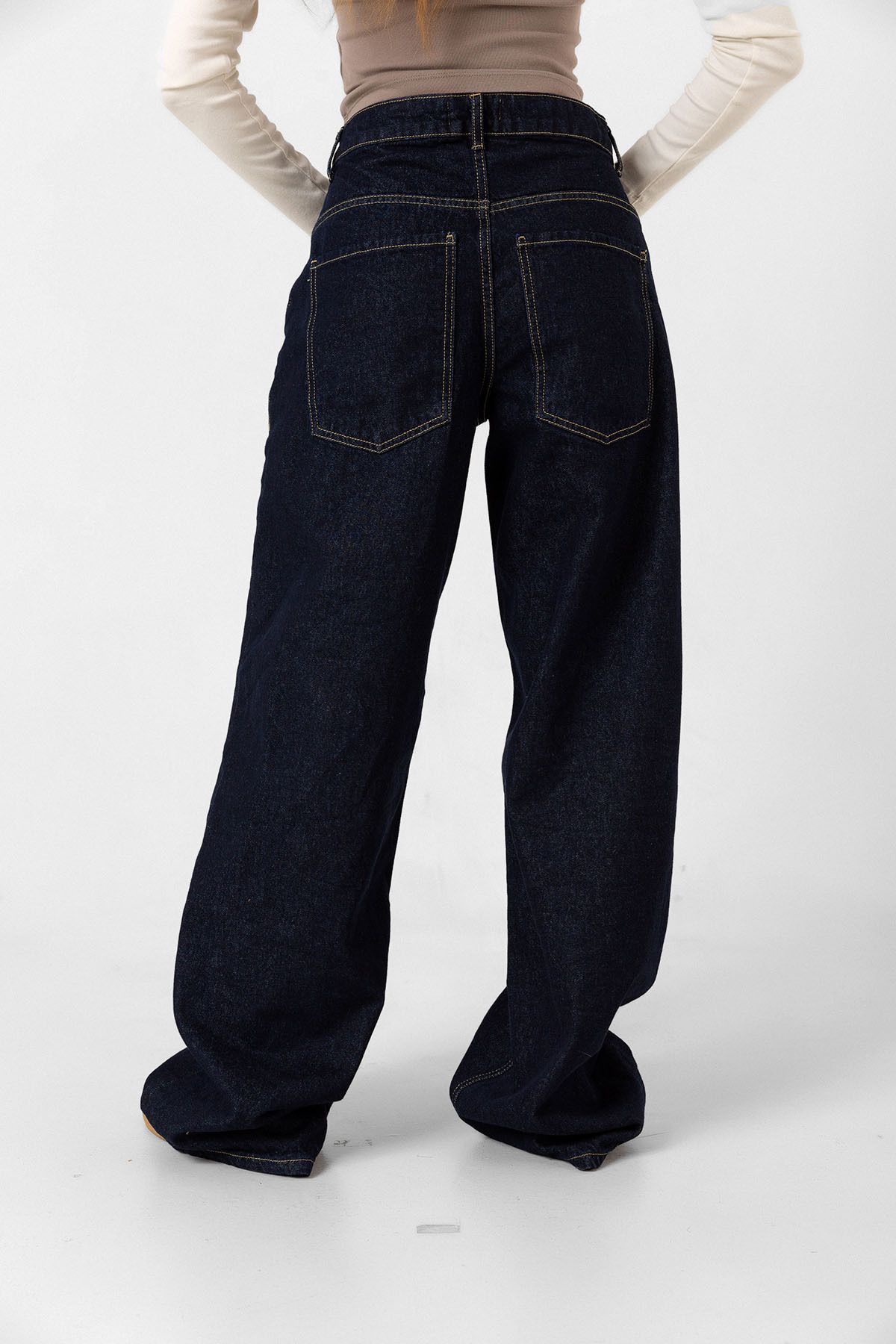 Lacivert Bol Kesim Denim Geniş Paça Rahat Baggy Jean Kot Salaş Kadın Pantolon @varese Lacivert Bol Kesim Denim Geniş Paça Rahat Baggy Jean Kot Salaş Kadın Pantolon @varese