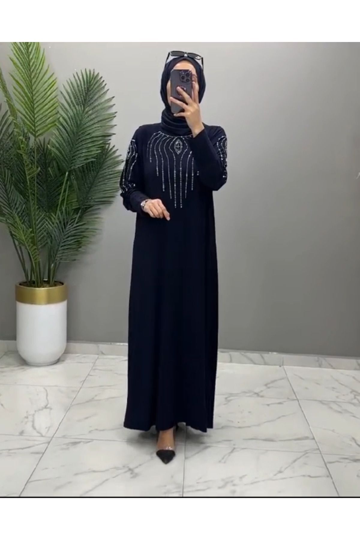 Kadın Sandy Lacivert Önü Ve Kolları Dms Taş Detaylı Tesettür Nevanur Elbise Kadın Sandy Lacivert Önü Ve Kolları Dms Taş Detaylı Tesettür Nevanur Elbise