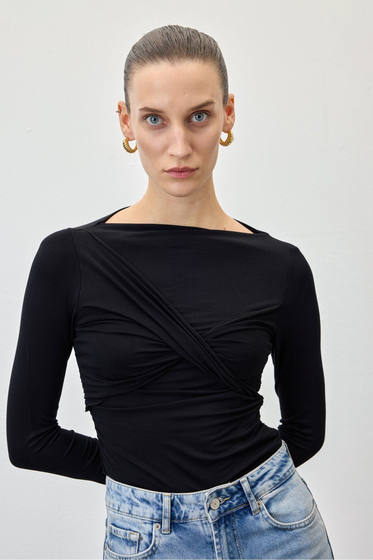 Önü düğümlü drapeli body Önü düğümlü drapeli body