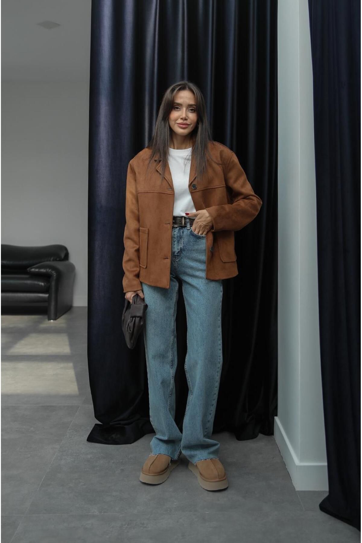 Mavi Yıkamalı Straight Jean Mavi Yıkamalı Straight Jean