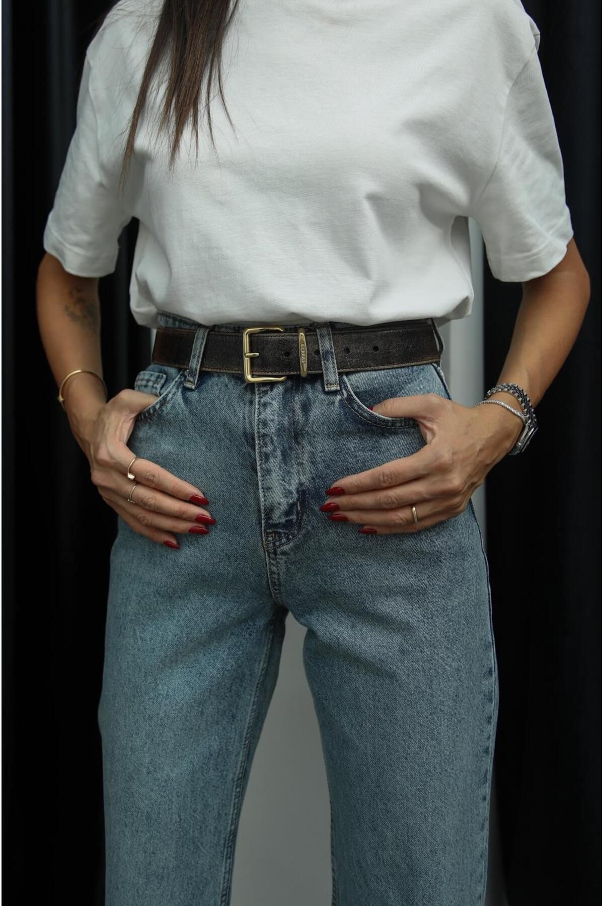 Mavi Yıkamalı Straight Jean Mavi Yıkamalı Straight Jean