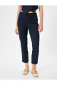 Regular Fit Cepli Kısa Paça Cigarette Pantolon Regular Fit Cepli Kısa Paça Cigarette Pantolon