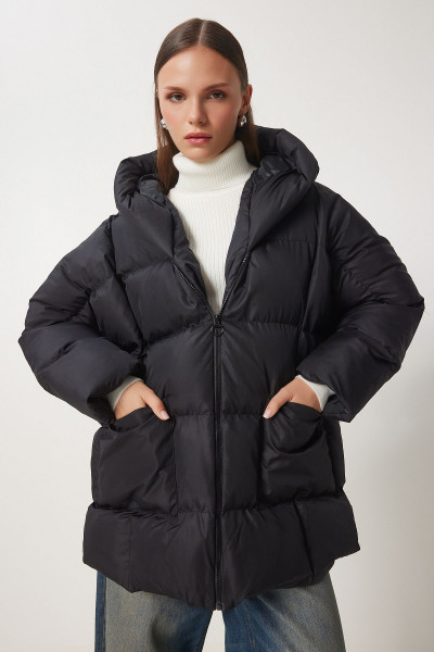 Kadın Siyah Kapüşonlu Oversize Şişme Mont RV00002 Kadın Siyah Kapüşonlu Oversize Şişme Mont RV00002
