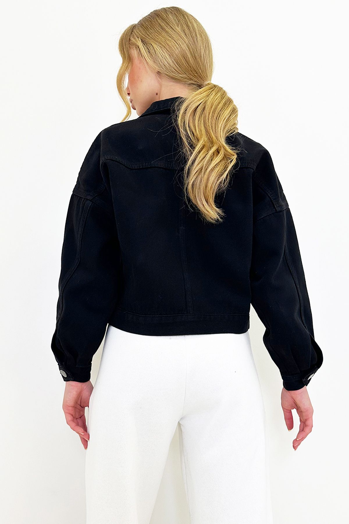 Kadın Siyah Crop Denim Ceket ALC-X3631-RV Kadın Siyah Crop Denim Ceket ALC-X3631-RV