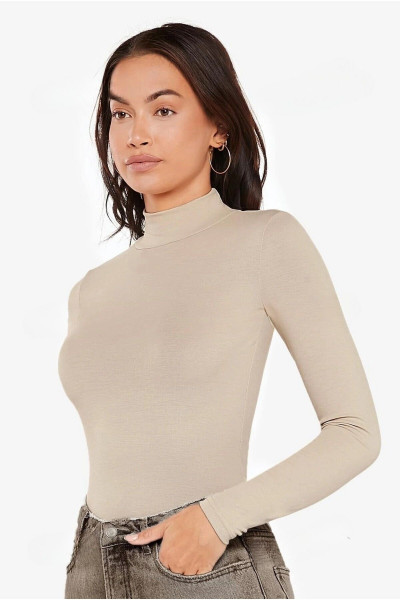 Kadın Pamuklu Ten Rengi Uzun kollu Dik yaka Süprem Kumaş Body Kadın Pamuklu Ten Rengi Uzun kollu Dik yaka Süprem Kumaş Body