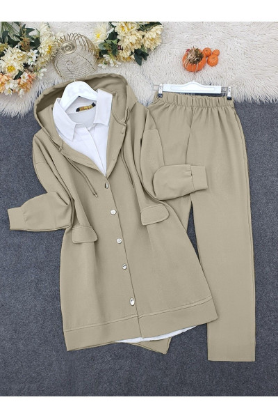 Kapşonlu Kapaklı Cepli Pantolonlu Takım Kapşonlu Kapaklı Cepli Pantolonlu Takım