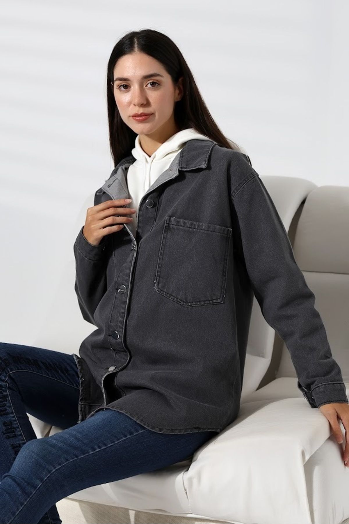 KOPYA - Kadın oversize salaş kot ceket KOPYA - Kadın oversize salaş kot ceket