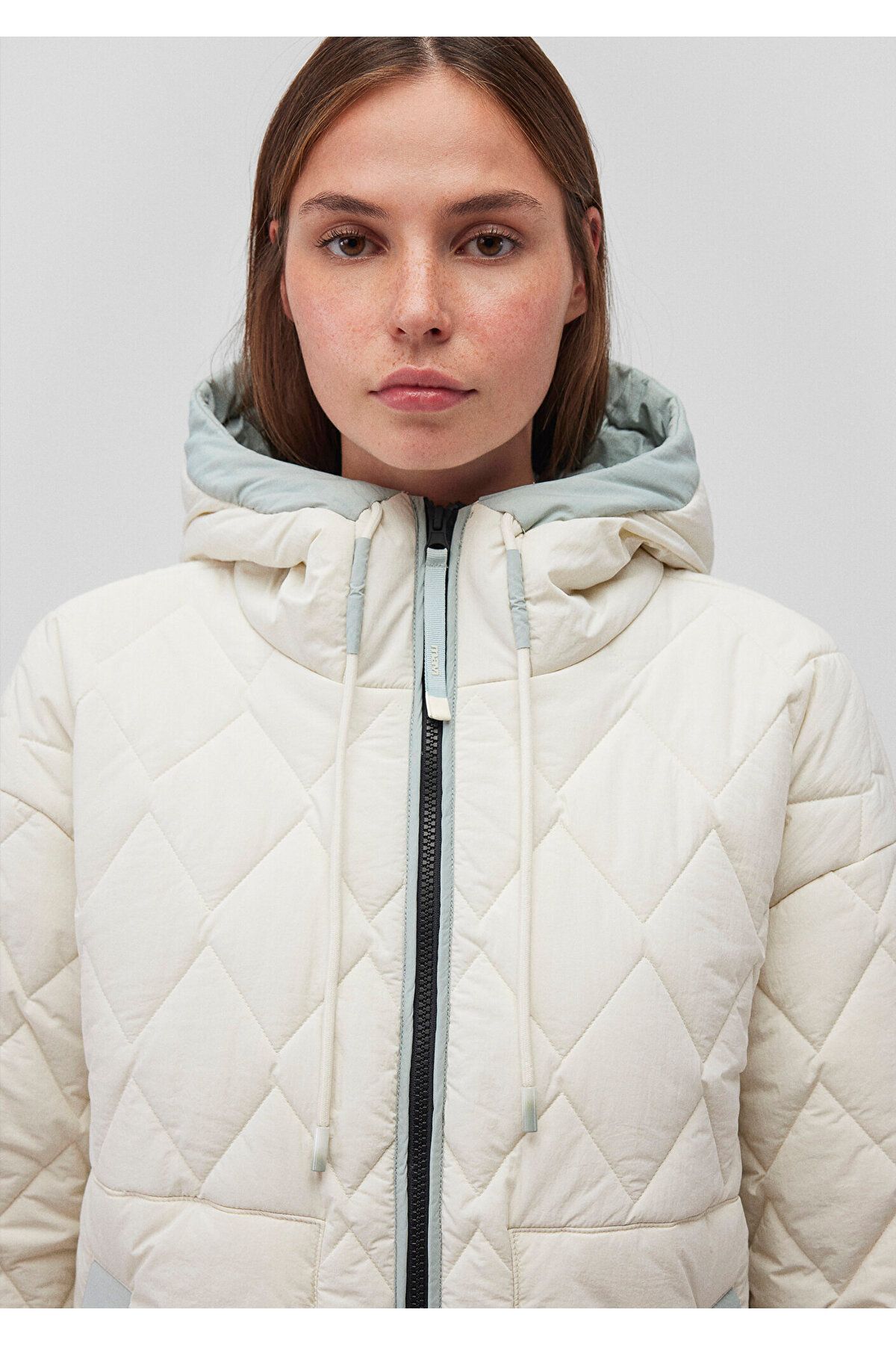 Kapüşonlu Ekru Kapitone Ceket Loose Fit / Bol Rahat Kesim 1110499-86412 Kapüşonlu Ekru Kapitone Ceket Loose Fit / Bol Rahat Kesim 1110499-86412
