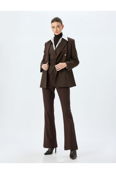 Slim Fit Cepli Kemerli İspanyol Paça Kumaş Pantolon Slim Fit Cepli Kemerli İspanyol Paça Kumaş Pantolon