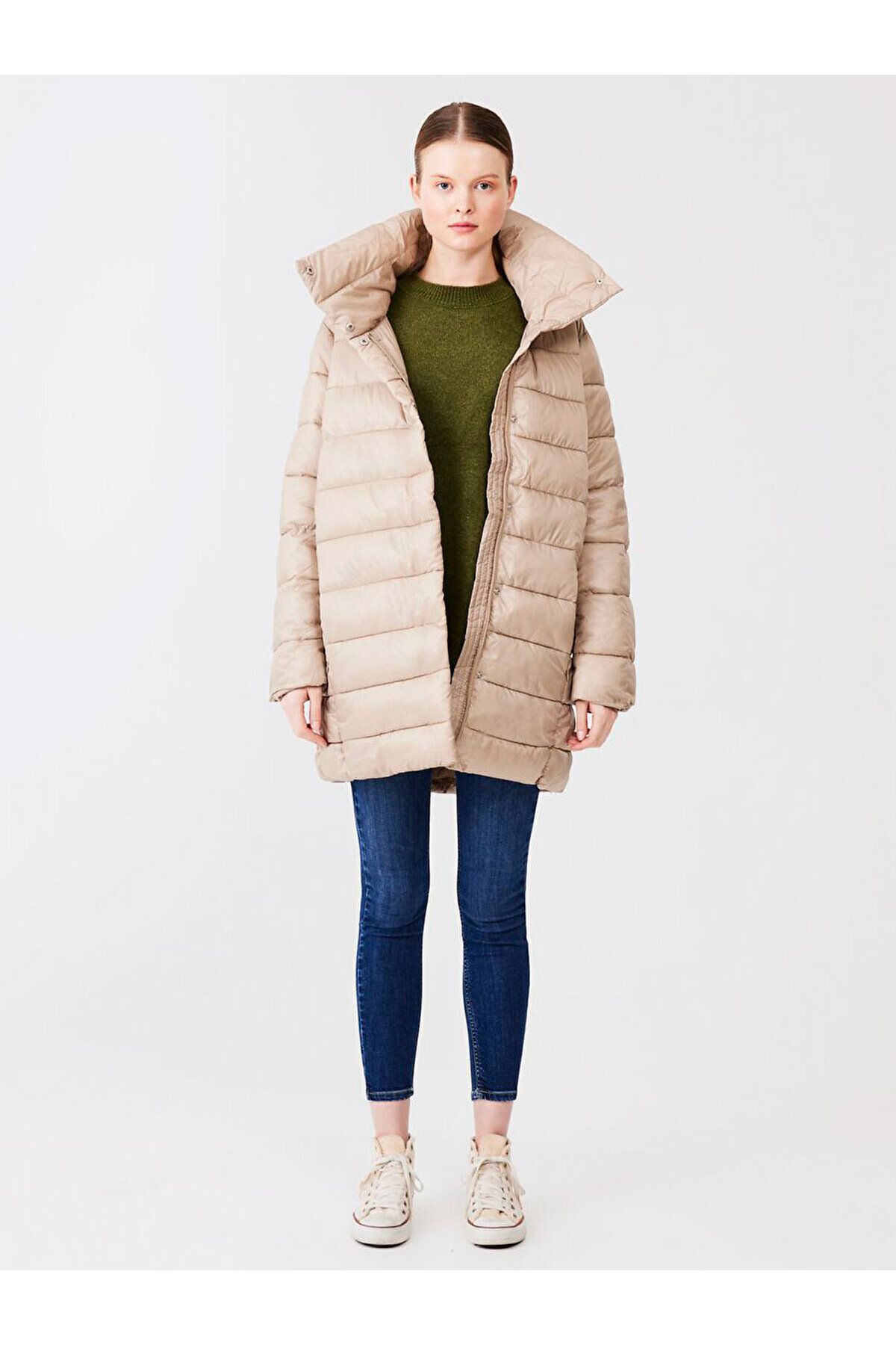 Kapüşonlu Şişme Bej Mont Kapüşonlu Şişme Bej Mont