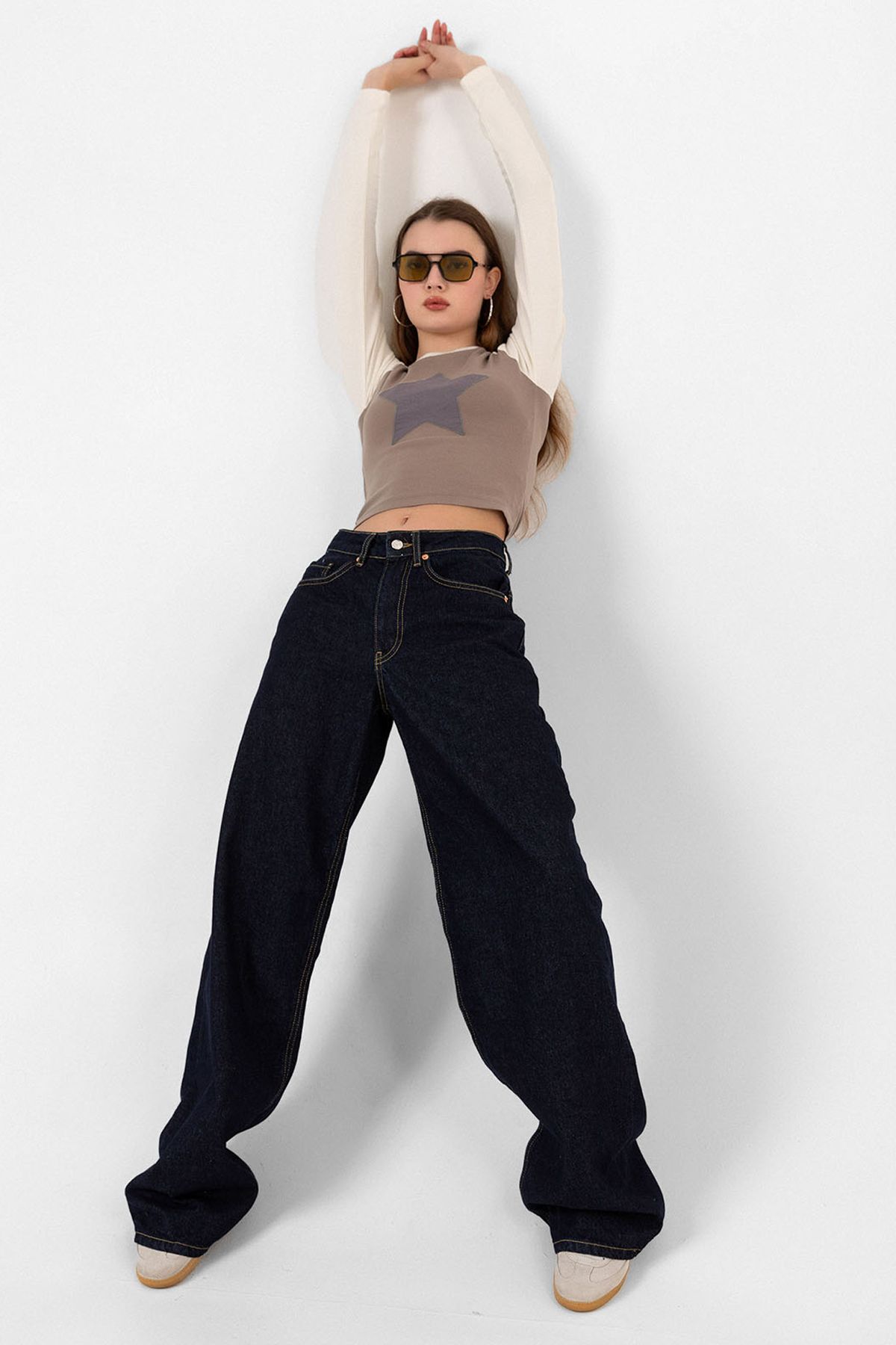 Lacivert Bol Kesim Denim Geniş Paça Rahat Baggy Jean Kot Salaş Kadın Pantolon @varese Lacivert Bol Kesim Denim Geniş Paça Rahat Baggy Jean Kot Salaş Kadın Pantolon @varese