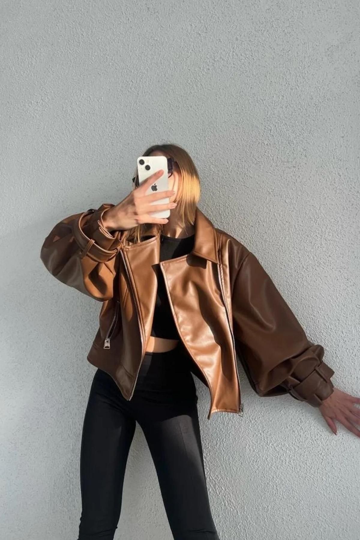Oversize Kadın Siyah Balon Kol Bomber Deri Ceket Oversize Kadın Siyah Balon Kol Bomber Deri Ceket