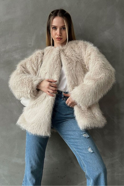 Kadın Taş Hakim Yaka İçi Astarlı Kancalı Oversize Tüylü Peluş Premium Suni Kürklü Uzun Ceket Mont Kadın Taş Hakim Yaka İçi Astarlı Kancalı Oversize Tüylü Peluş Premium Suni Kürklü Uzun Ceket Mont