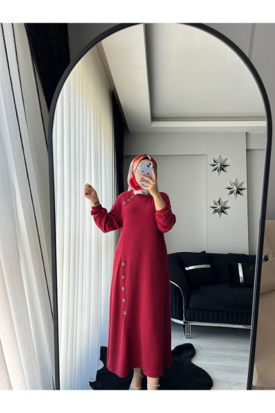 Oversize Düğmeli Fitilli Tesettür Elbise Oversize Düğmeli Fitilli Tesettür Elbise
