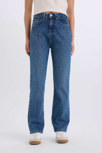 Straight Fit Yüksek Bel Bilek Boy Jean Yıkamalı Pantolon E0734AX24WN Straight Fit Yüksek Bel Bilek Boy Jean Yıkamalı Pantolon E0734AX24WN