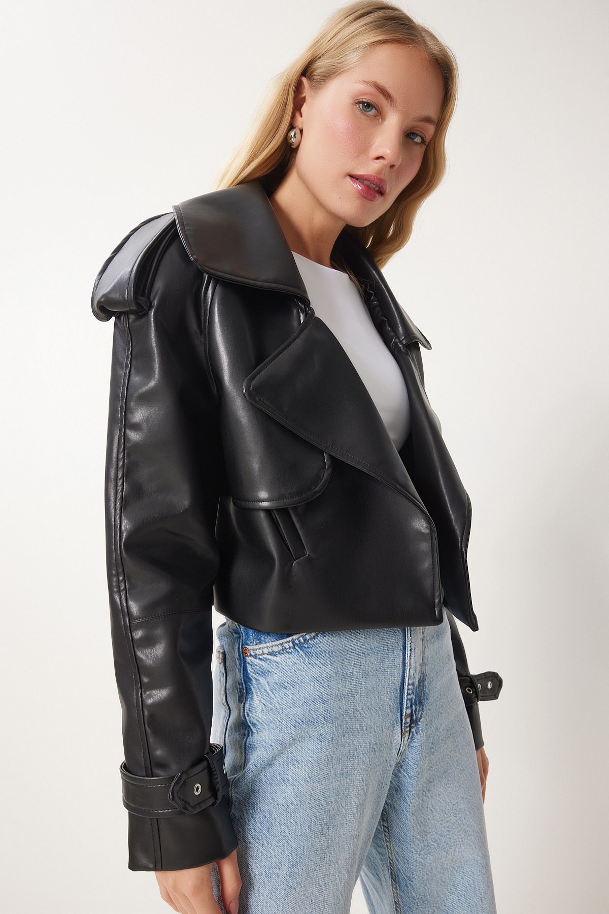 Kadın Siyah Oversize Suni Deri Ceket OH00059 Kadın Siyah Oversize Suni Deri Ceket OH00059