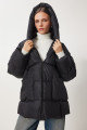 Kadın Siyah Kapüşonlu Oversize Şişme Mont RV00002 Kadın Siyah Kapüşonlu Oversize Şişme Mont RV00002