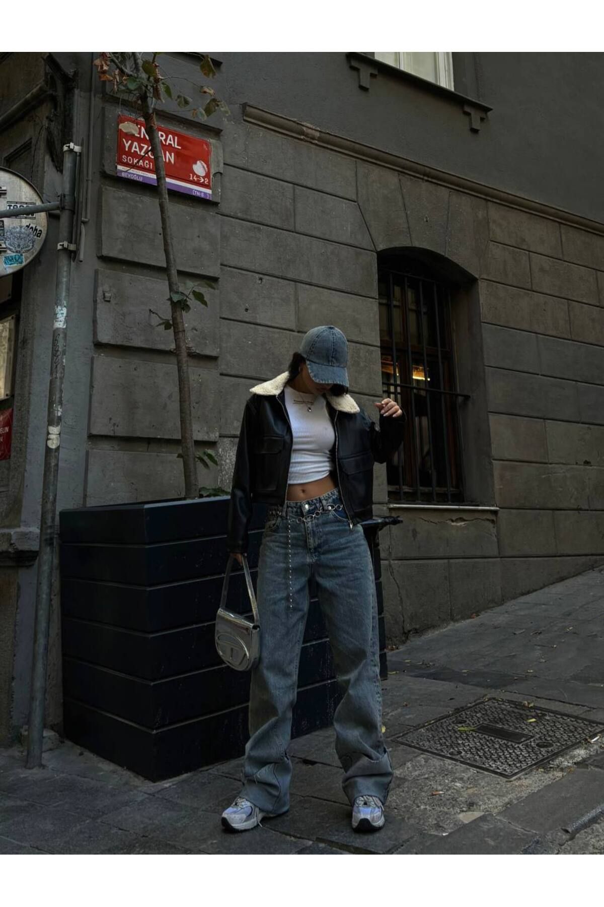 Yaka Peluş Detay Deri Ceket Yaka Peluş Detay Deri Ceket