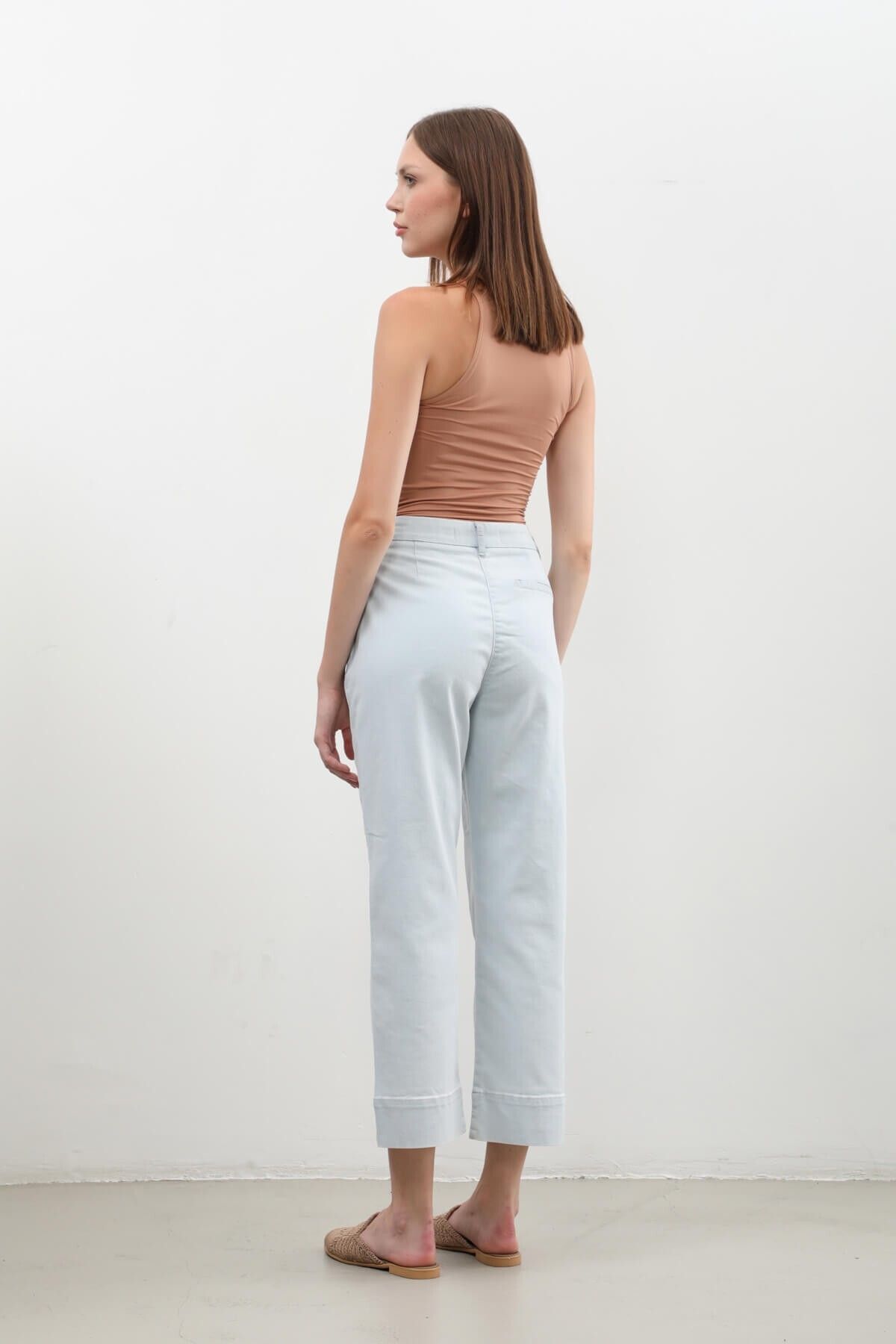 Kadın Paça Detaylı Likralı Jean Pantolon Kadın Paça Detaylı Likralı Jean Pantolon