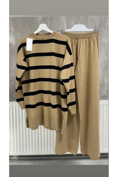 Standart Beden 2'li Triko Takım Standart Beden 2'li Triko Takım