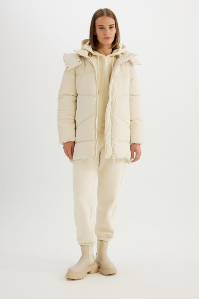 Su İtici Kapüşonlu Şişme Mont Parka Fermuar Çıtçıtlı Cepli C9372AX24WN Su İtici Kapüşonlu Şişme Mont Parka Fermuar Çıtçıtlı Cepli C9372AX24WN