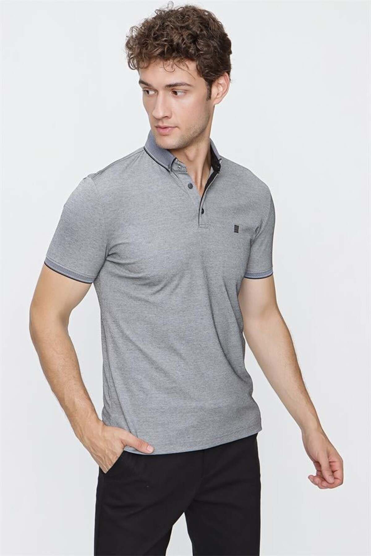 Siyah Kısa Kol Pike Polo Yaka Slim Fit Dar Kesim Casual T-shirt 1011220100