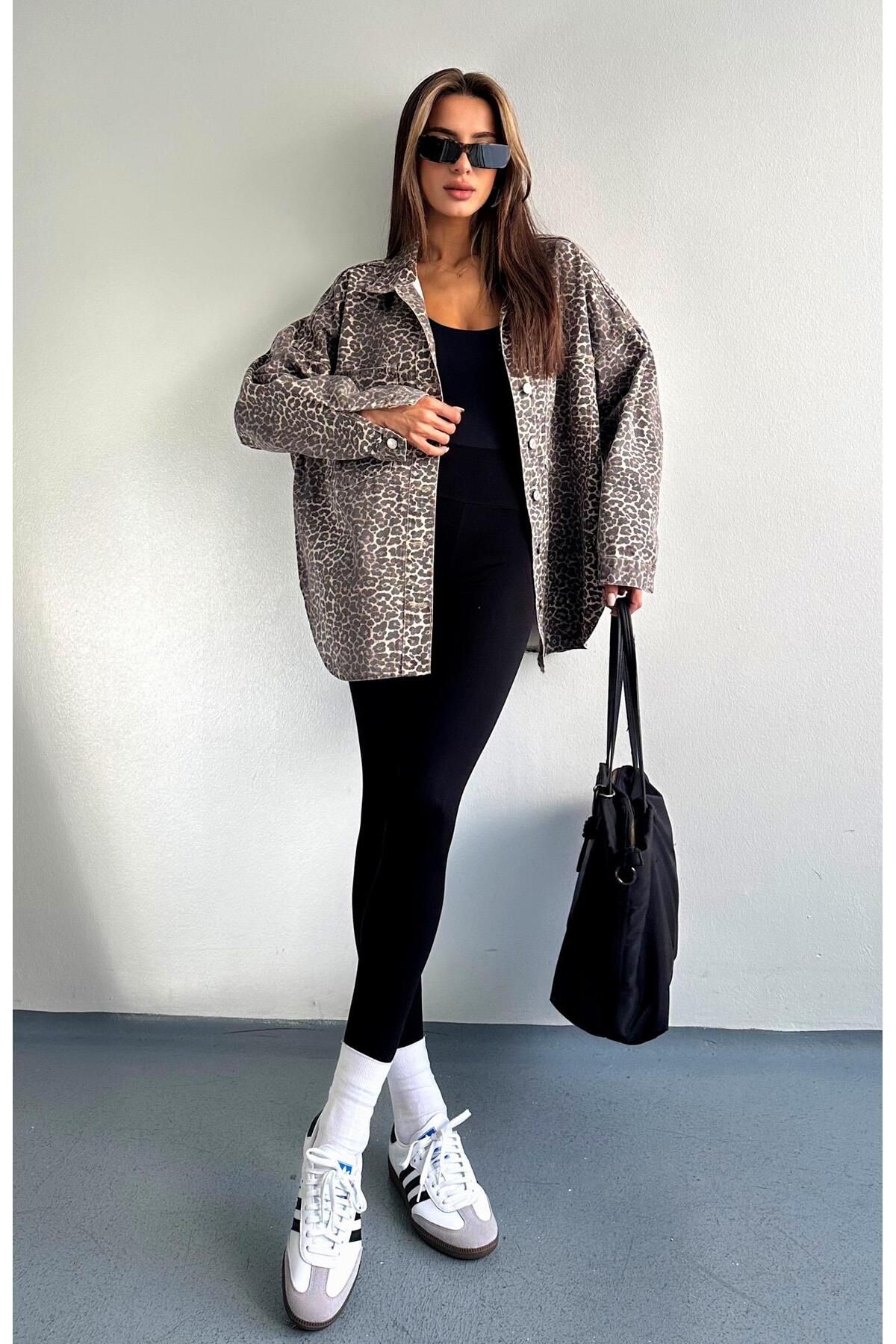 Leopar Desen Oversize Ceket KAHVERENGİ Leopar Desen Oversize Ceket KAHVERENGİ