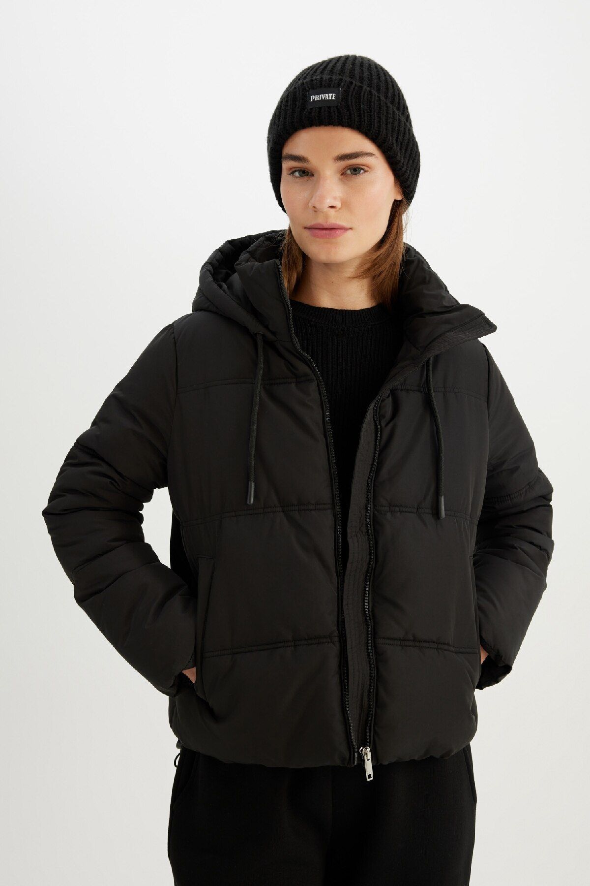 Su İtici Oversize Geniş Kesim Kapüşonlu Isı Yalıtımlı Rüzgar Geçirmez Puffer Şişme Mont A0757AX24WN Su İtici Oversize Geniş Kesim Kapüşonlu Isı Yalıtımlı Rüzgar Geçirmez Puffer Şişme Mont A0757AX24WN