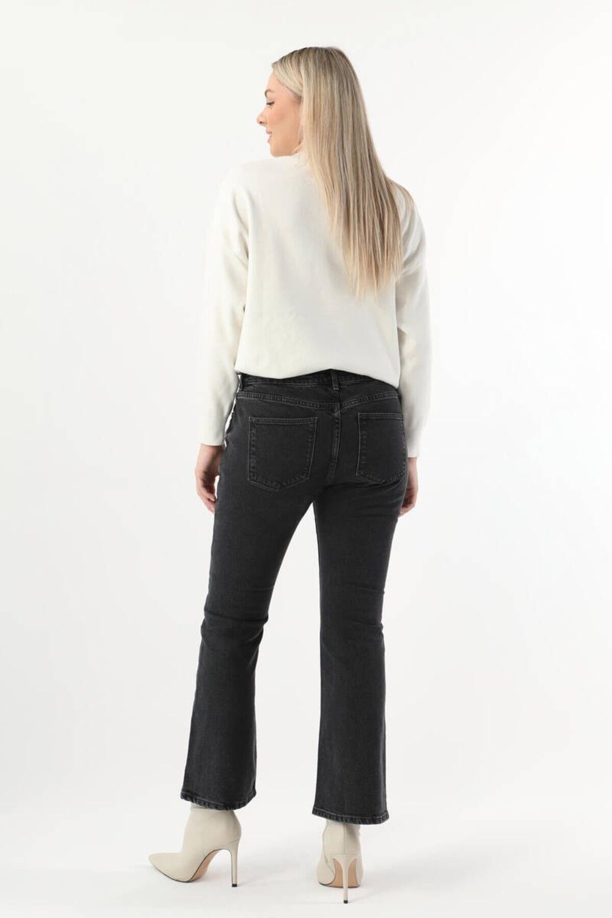 Kadın Slim Flare Jean Pantolon Koyu Antrasit Kadın Slim Flare Jean Pantolon Koyu Antrasit