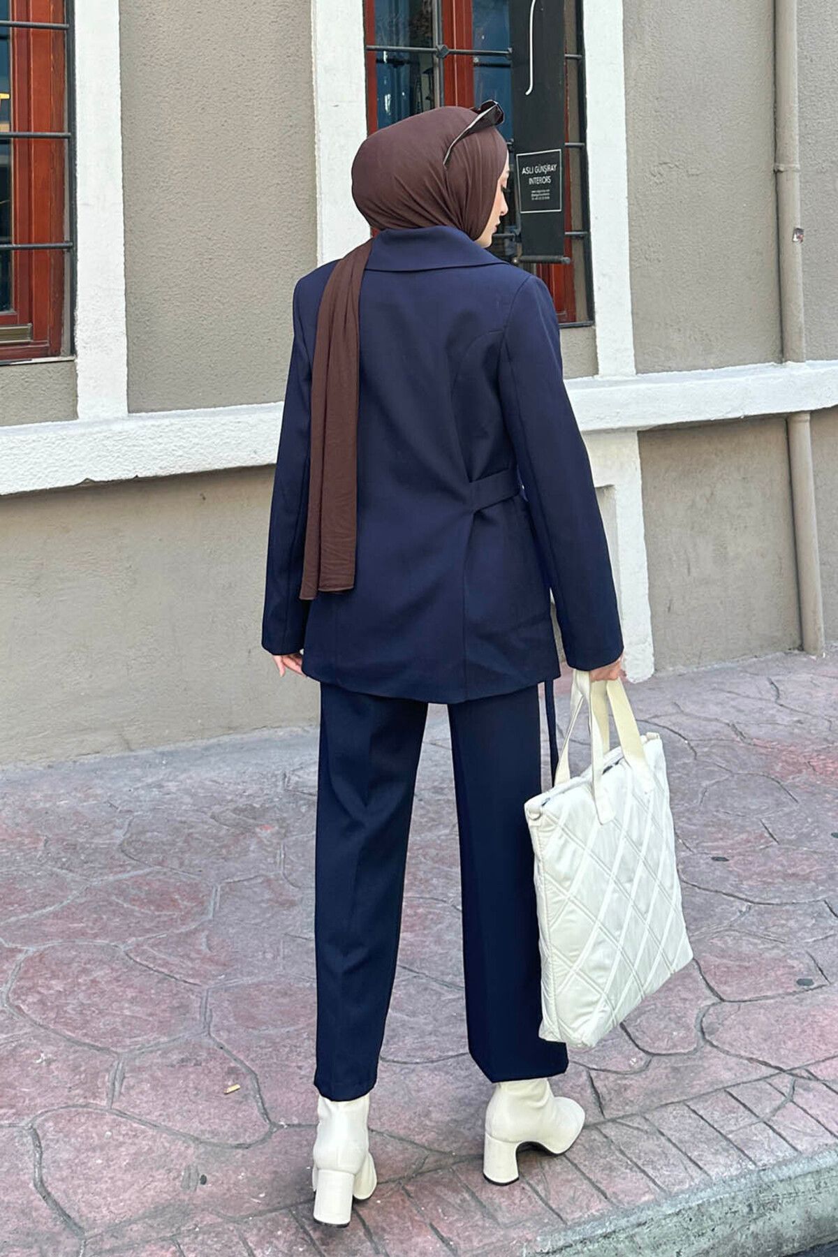 Yan Toka Detaylı Ceket Takım Yan Toka Detaylı Ceket Takım